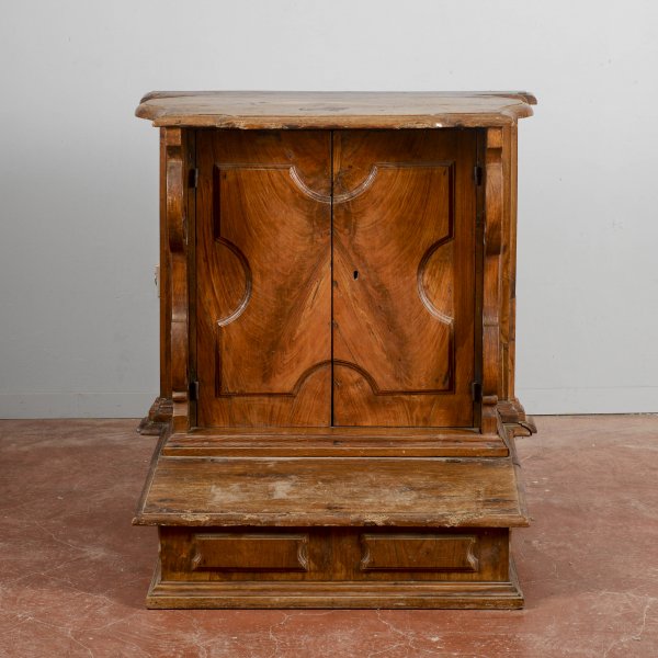 INGINOCCHIATOIO EPOCA LUIGI XIV IN NOCE