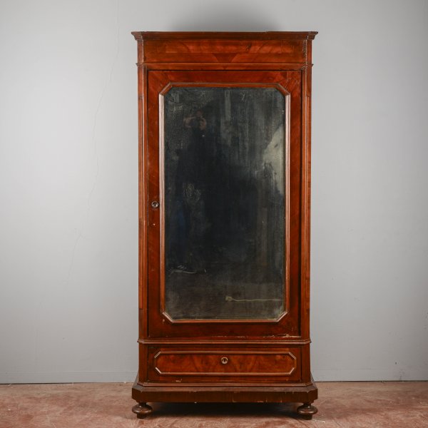 armadio un anta con specchio