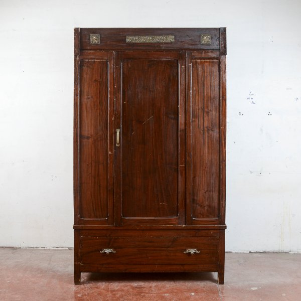 armadio liberty da sistemare