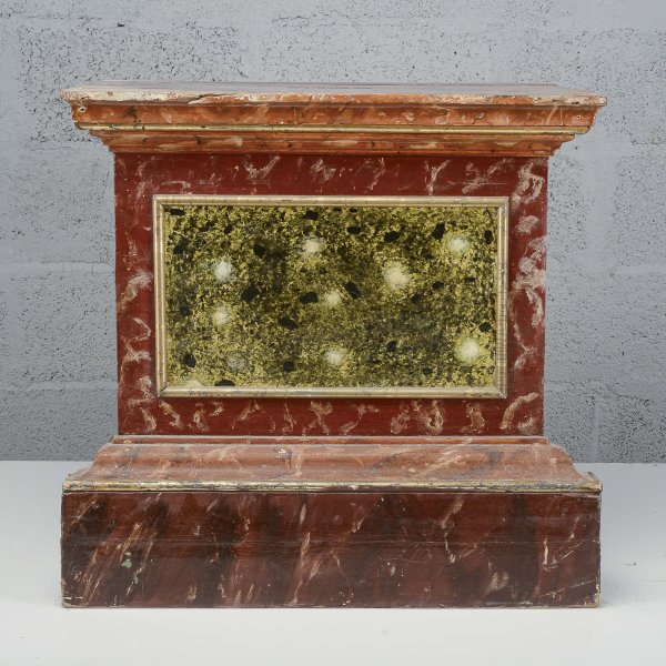 Sgabello laccato base rosso e verde epoca XVIII secolo