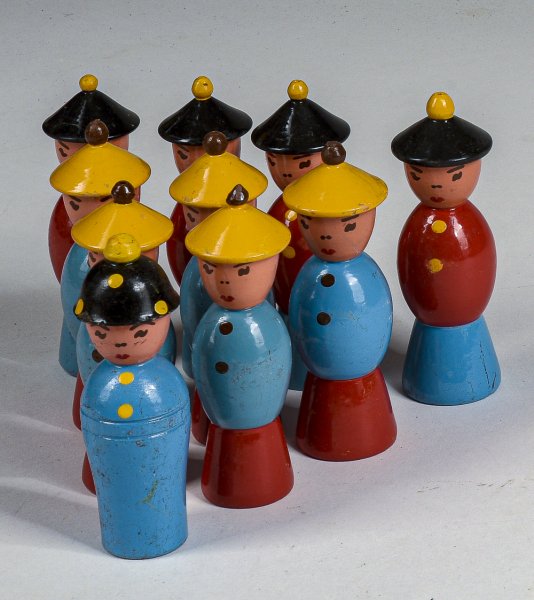 Gioco giocattolo anni 40 della ditta Gurman bowling 10 figure cinesini misti blu rossi e neri, 2 palline gialle giochi originali perfetti 1950