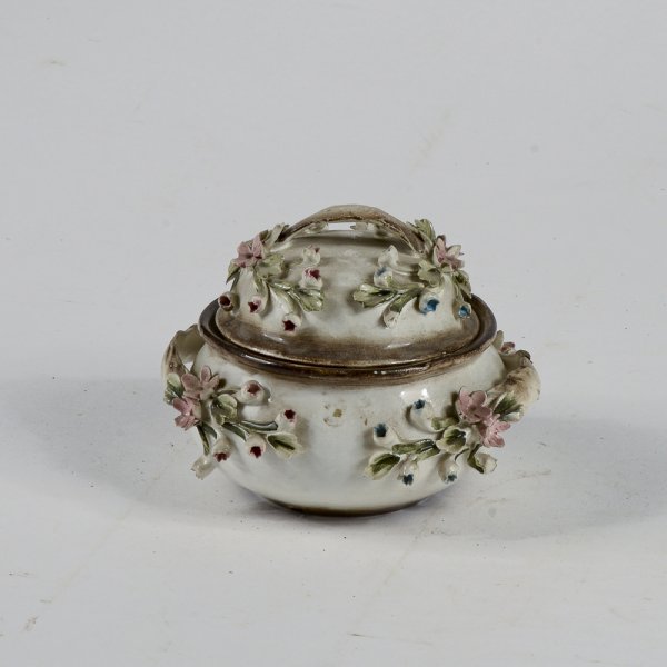 satola decorazione ceramica in terracottta marchio capodimonte