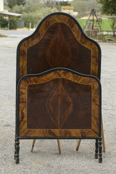 Letto in ferro battuto singolo  dipinto finto legno epoca primo 900