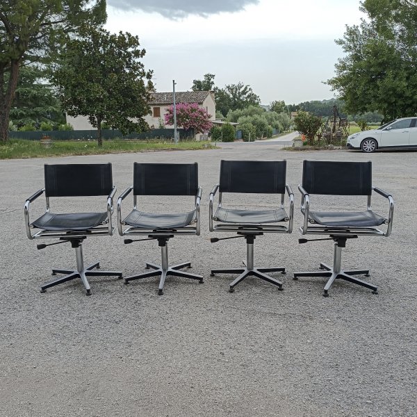 Set 4 sedie studio poltroncine stile Mart Stam anni 80  da sitemare