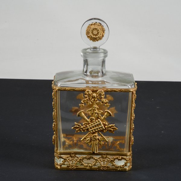 bottiglia da whisky liquore decorata in metallo dorato