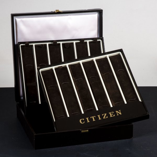 Scatola porta orologi ditta Citizen in similpelle e tessuto vintage  1970