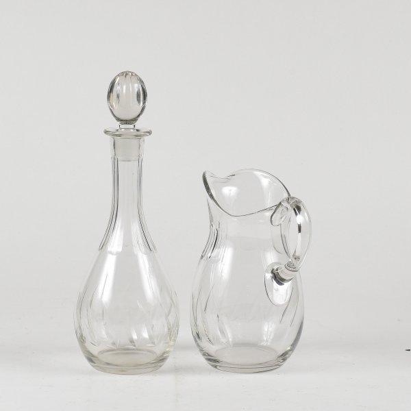 set acqua e vino in vetro smerigliato